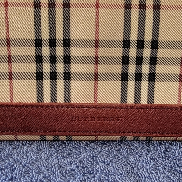 Burberry Beige & Burgundy Canvas Leather Nova Check Long Wallet - Picture 6 of 16